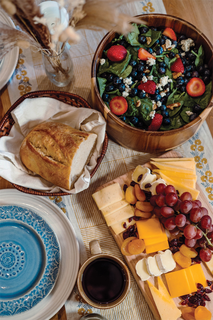 Flatlay of table setting