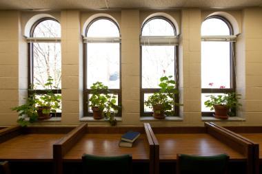 Buswell Library interior shot 380x253