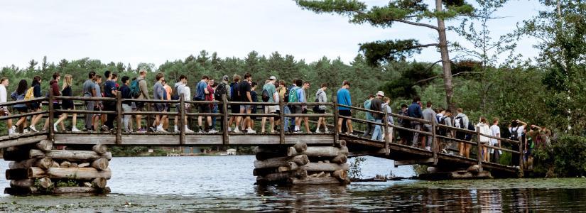 Passage 2022 (students on a bridge) 825 x 300 